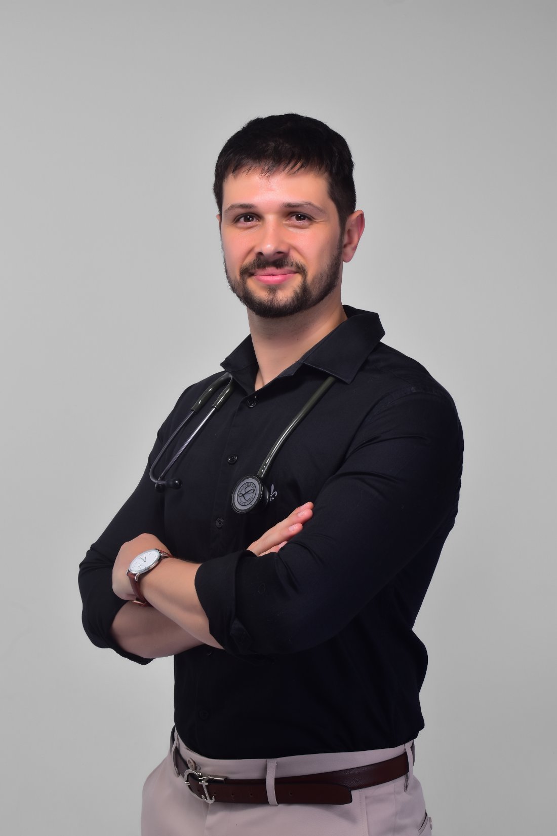 Dr. Augusto Troncoso, gastroenterologista em Teresópolis